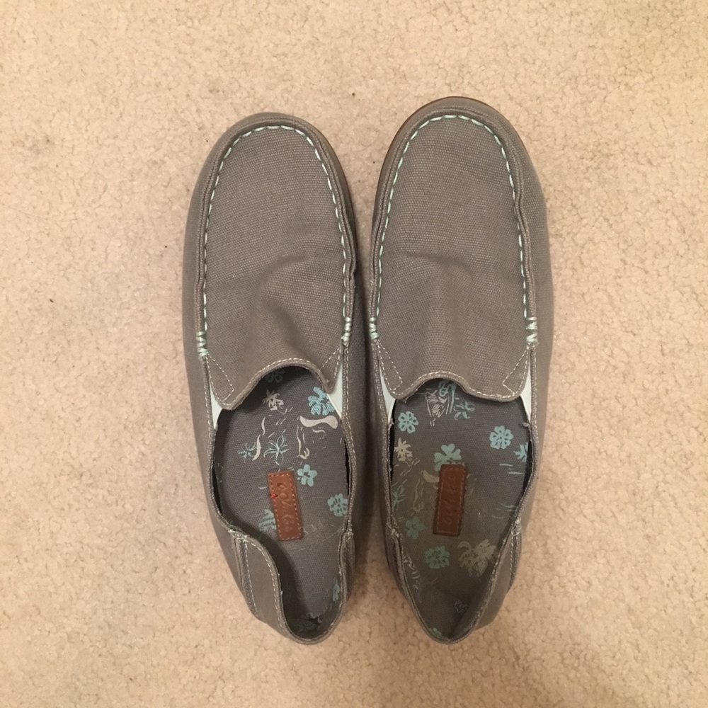 Olukai loafers